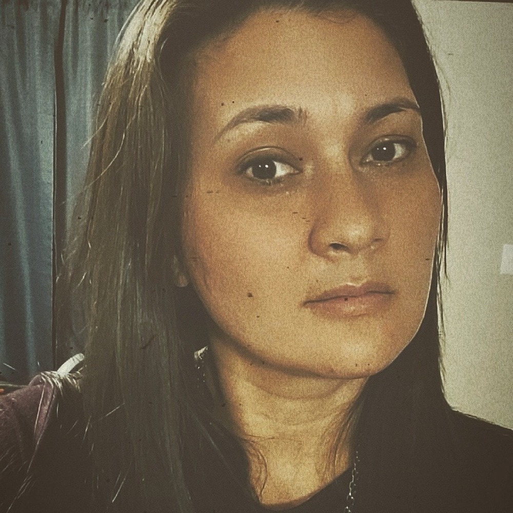 Meet your Posher, Tamela